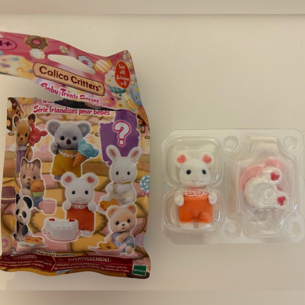Calico Critters Baby Treats Series Figure
